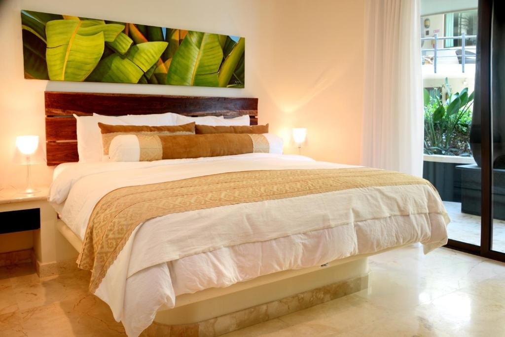 Premium Suite 3 Zimmer mit eingeschränktem Meerblick El Taj Oceanfront and Beachside Condo Hotel