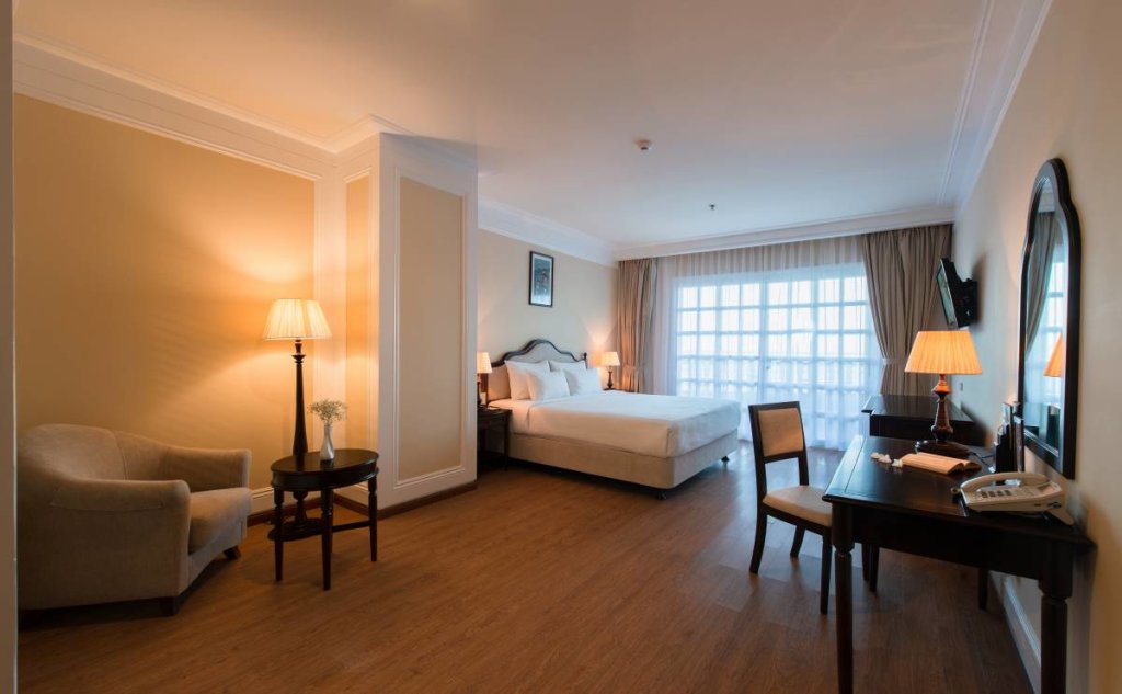 Двухместный номер Grand Deluxe с видом на океан Sunrise Nha Trang Beach Hotel & Spa