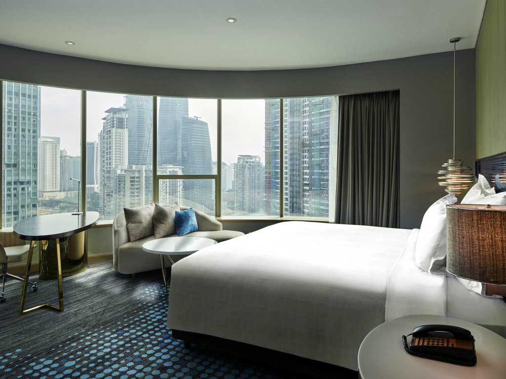 Двухместный клубный номер Premium Grand Pullman Kuala Lumpur City Centre Hotel & Residences