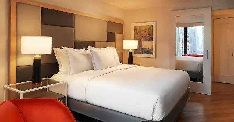 Двухместный люкс для гостей с ограниченными физическими возможностями c 1 комнатой Hilton Grand Vacations Club Chicago Magnificent Mile