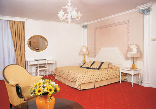 Двухместный люкс Presidential Akgun Istanbul Hotel