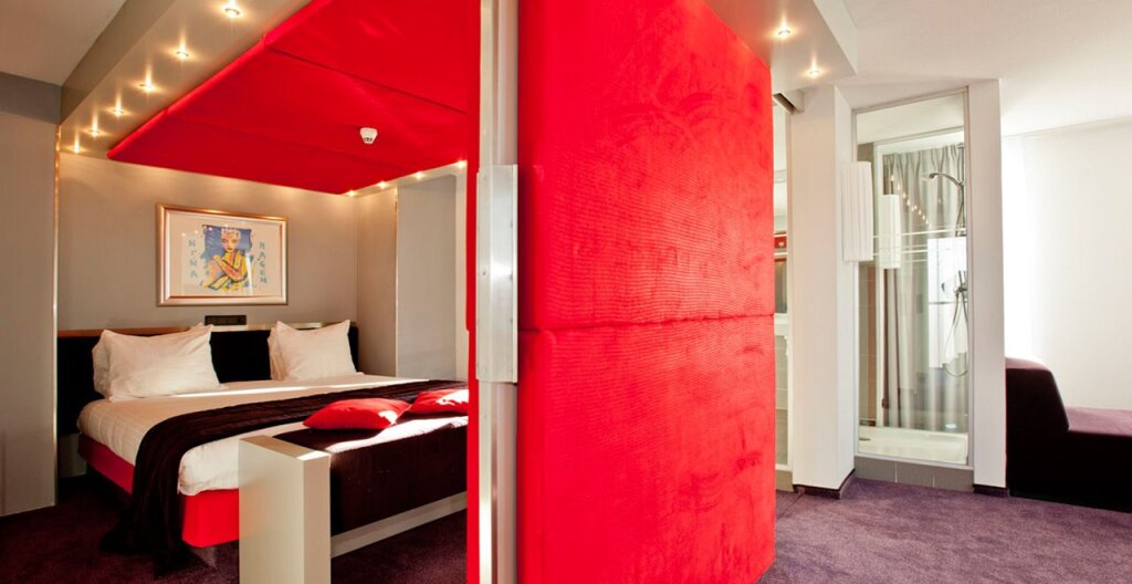 Honeymoon Double Suite Westcord Art Hotel Amsterdam 4