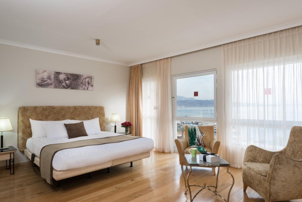 Suite doble Royal Presidential con vista al mar Leonardo Plaza Hotel Eilat
