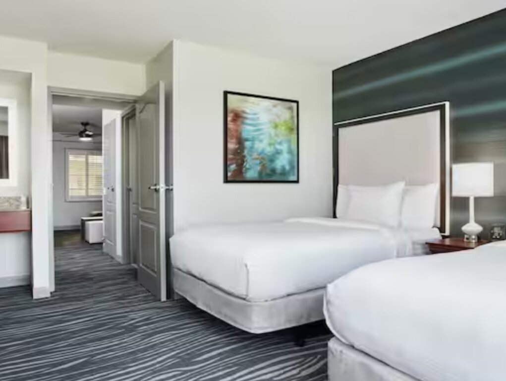 Suite cuádruple 2 dormitorios Embassy Suites by Hilton Orlando Airport
