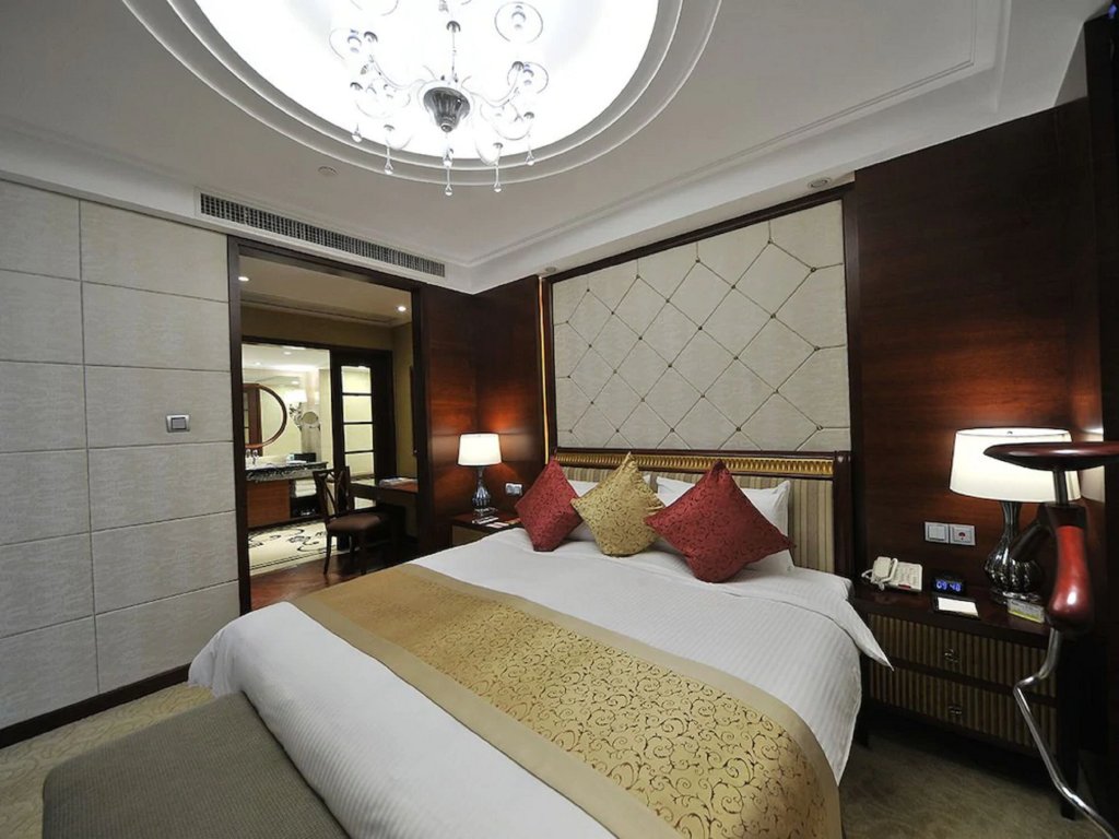 Двухместный люкс Executive Central Hotel Shanghai