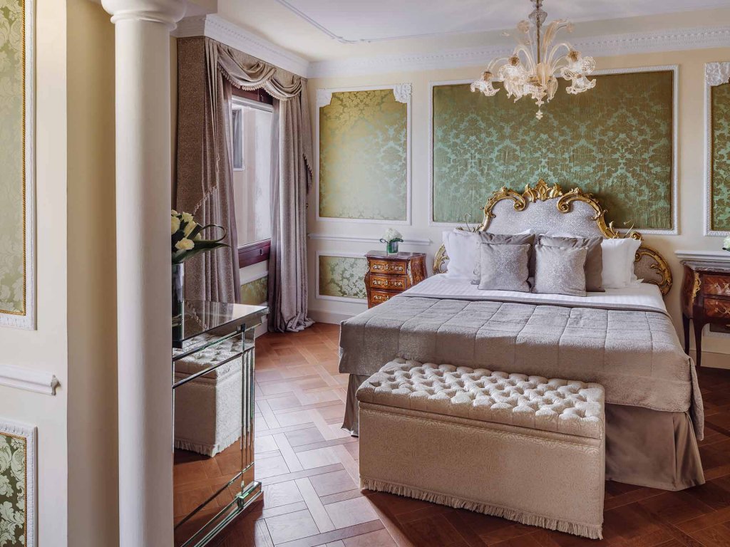 Двухместный люкс с видом на залив Baglioni Hotel Luna - The Leading Hotels of the World