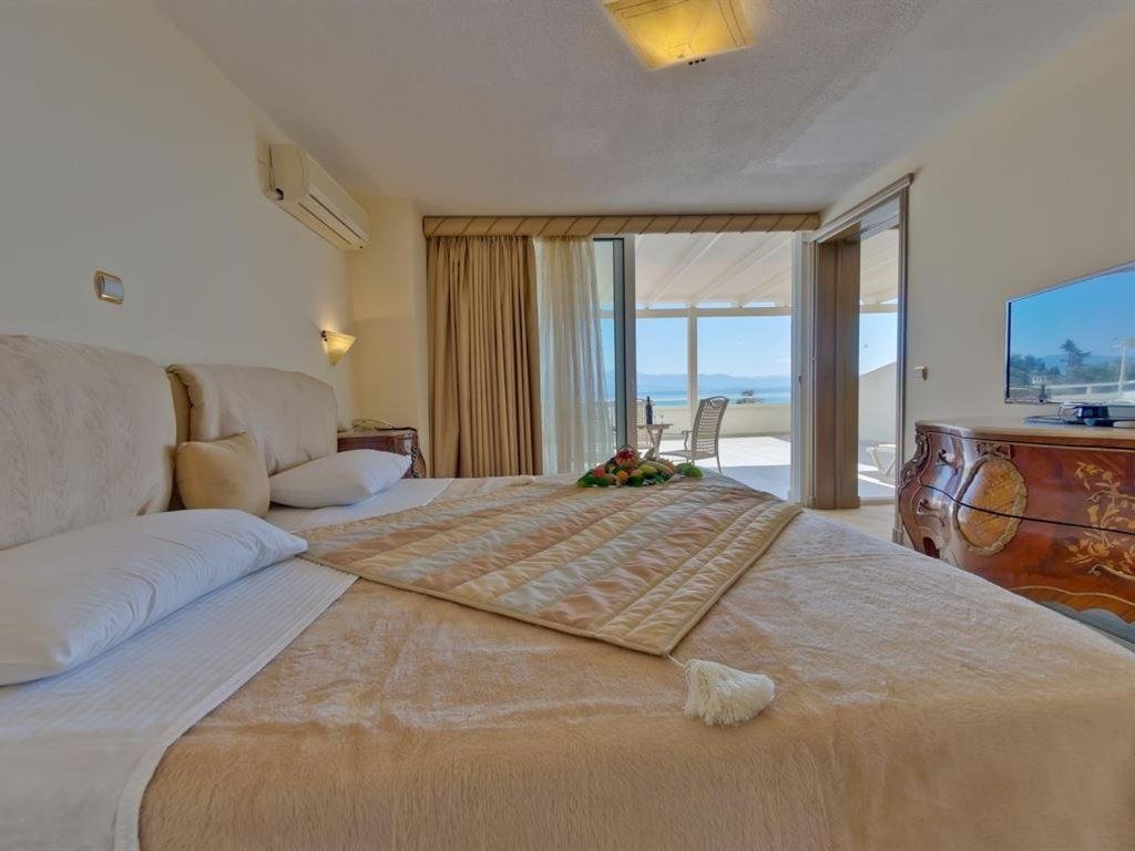 Suite Presidenziale Palmariva Beach Hotel