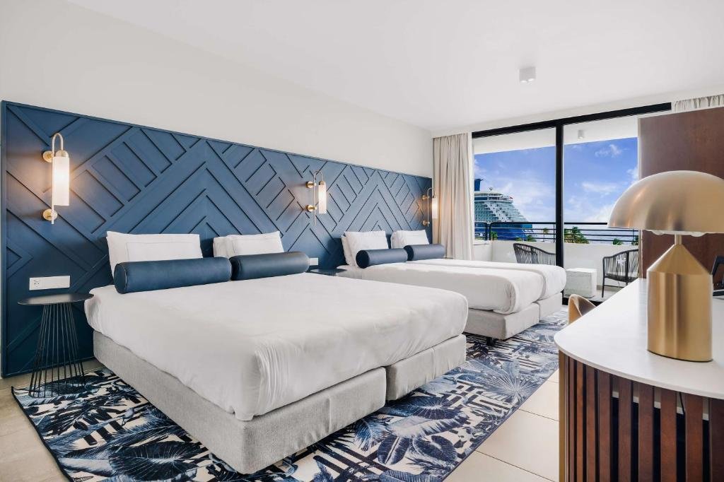 Четырёхместный номер Standard с видом на океан Mangrove Beach Corendon Curacao All-Inclusive Resort, Curio