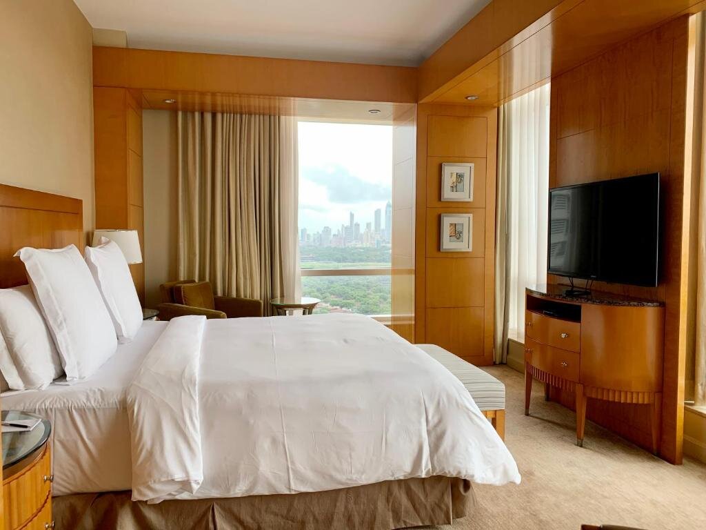 Двухместный номер Deluxe с видом на море Four Seasons Hotel Mumbai