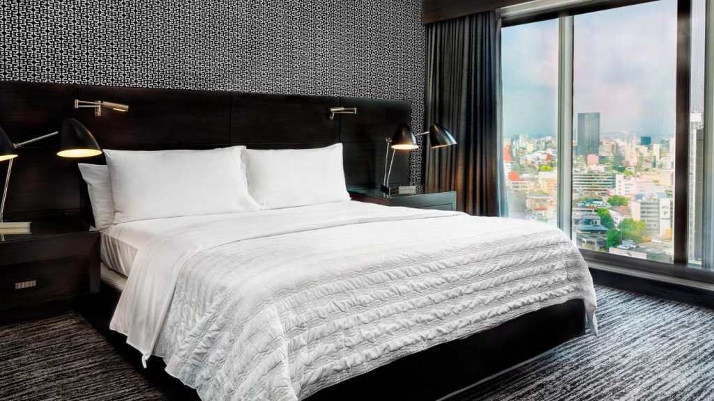 Suite doble Premier 1 dormitorio con vista a la ciudad Le Meridien Mexico City