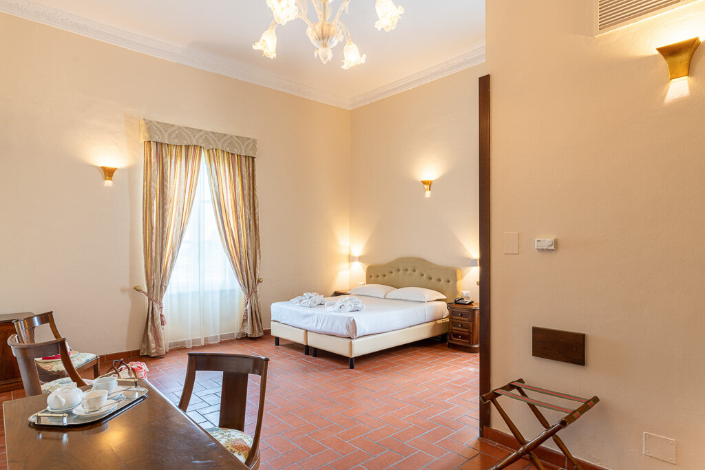 Трёхместный полулюкс Hotel Villa San Michele
