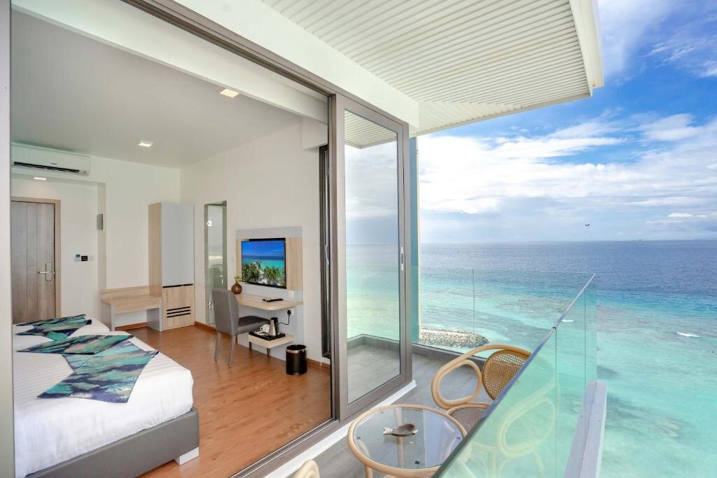 Premium Super Deluxe Double room with balcony Arena Beach Hotel