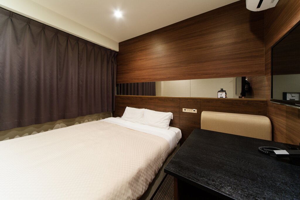 Standard simple chambre Osaka Fujiya Hotel