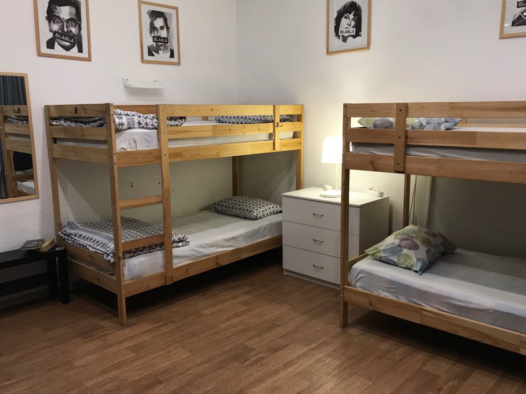 Кровать в общем номере (женский номер) Bla Bla Rooms
