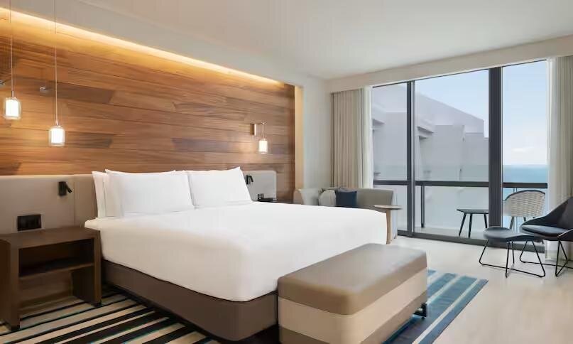 Двухместный люкс Parlor c 1 комнатой oceanfront Hilton Cancun, an All-Inclusive Resort