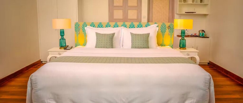 Suite with private pool doble Beach Amaya Resorts & Spa Kuda Rah