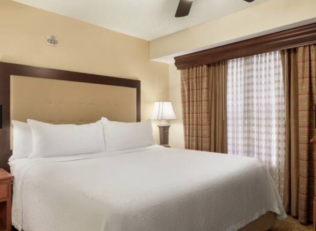 Четырёхместный люкс с 2 комнатами Homewood Suites by Hilton Dallas-Park Central Area