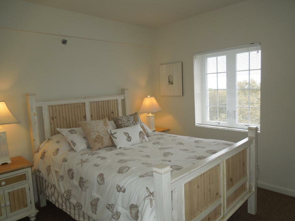 Suite Two Bedroom Montauk Manor