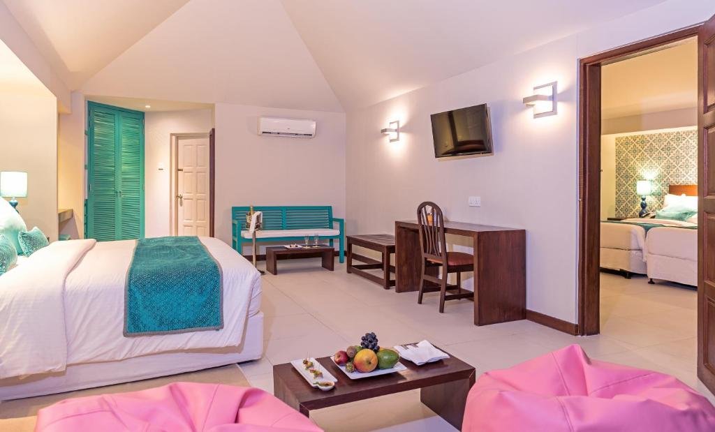 2 Bedrooms Beach Sunset Family Villa Adaaran Select Huduran Fushi