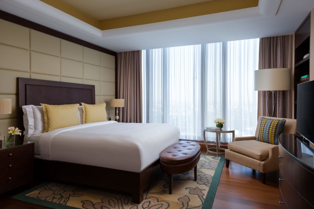 Двухместный люкс Grand Отель Ritz-Carlton Алма-Ата