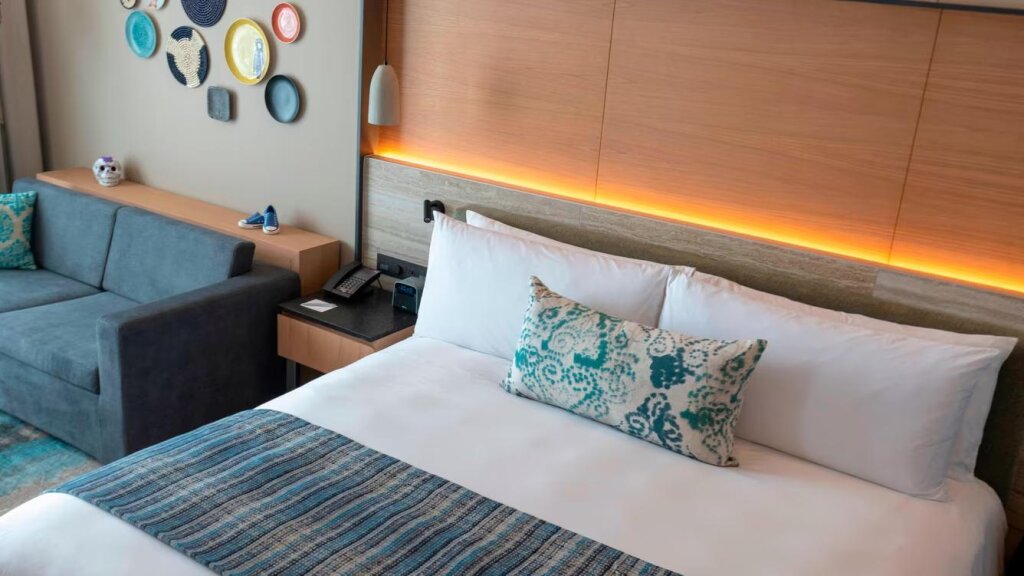 Deluxe Guest Doppel Zimmer mit Balkon Renaissance Cancun Resort & Marina