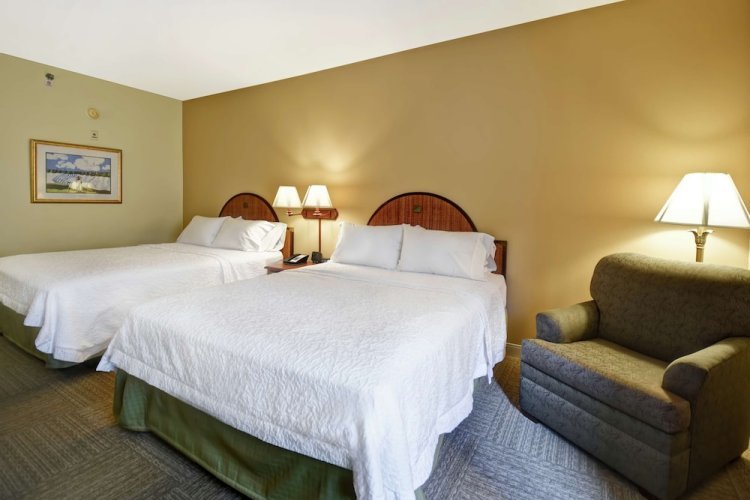 Vierer Zimmer Hampton Inn & Suites Charleston-West Ashley