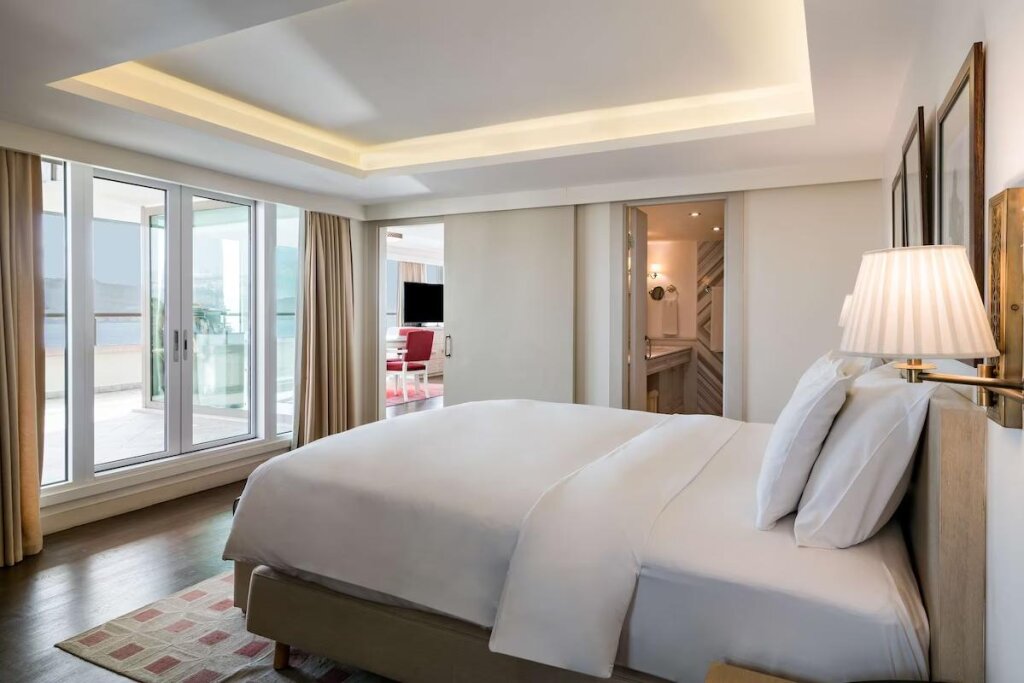 Präsidenten with Terrace Doppel Suite mit Blick auf den Bosporus Radisson Blu Bosphorus Hotel