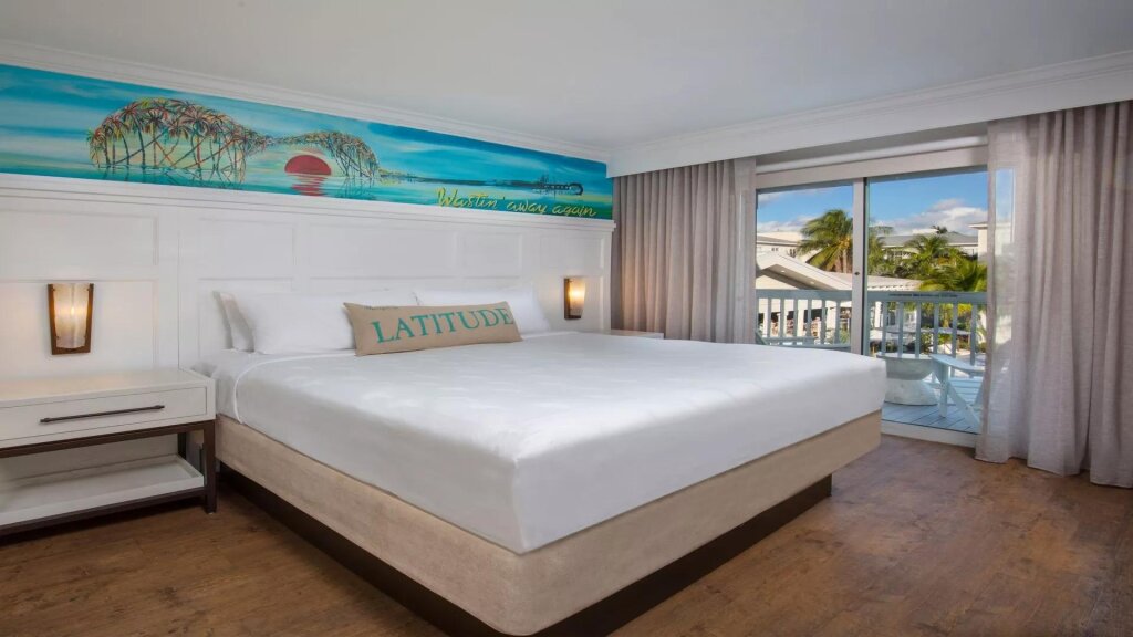 Двухместный люкс c 1 комнатой с видом на бассейн Margaritaville Beach House Key West