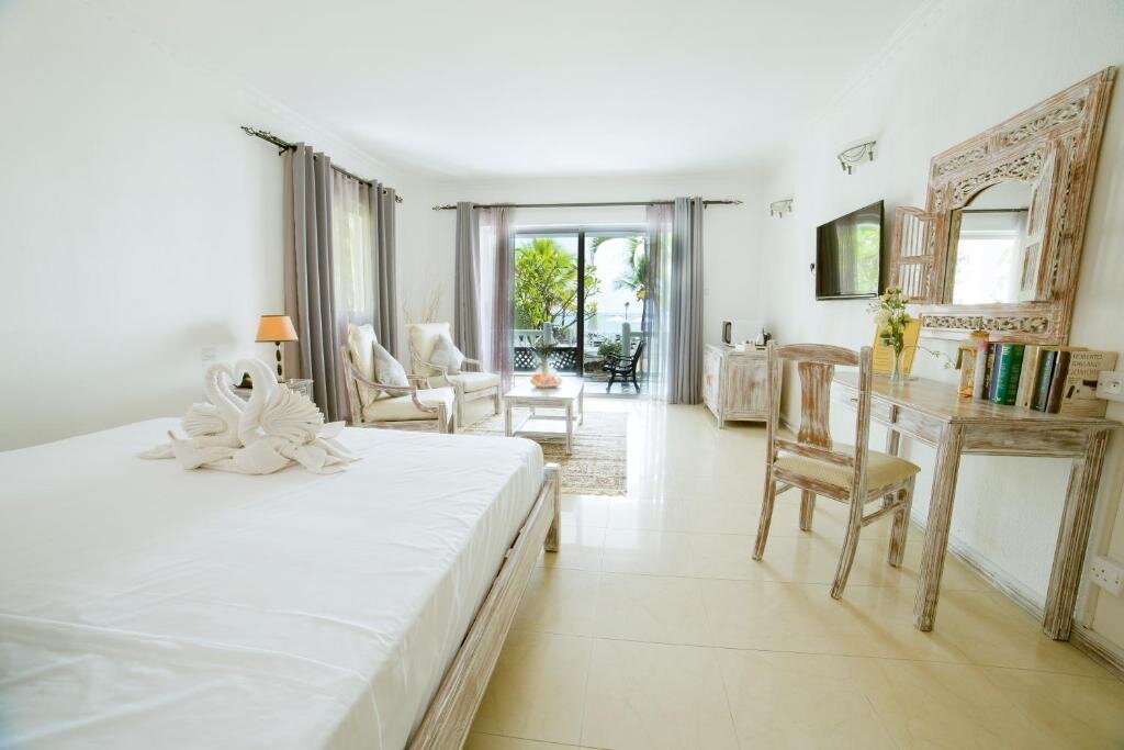 Deluxe Double room with balcony and with sea view Hibiscus Boutique Hotel