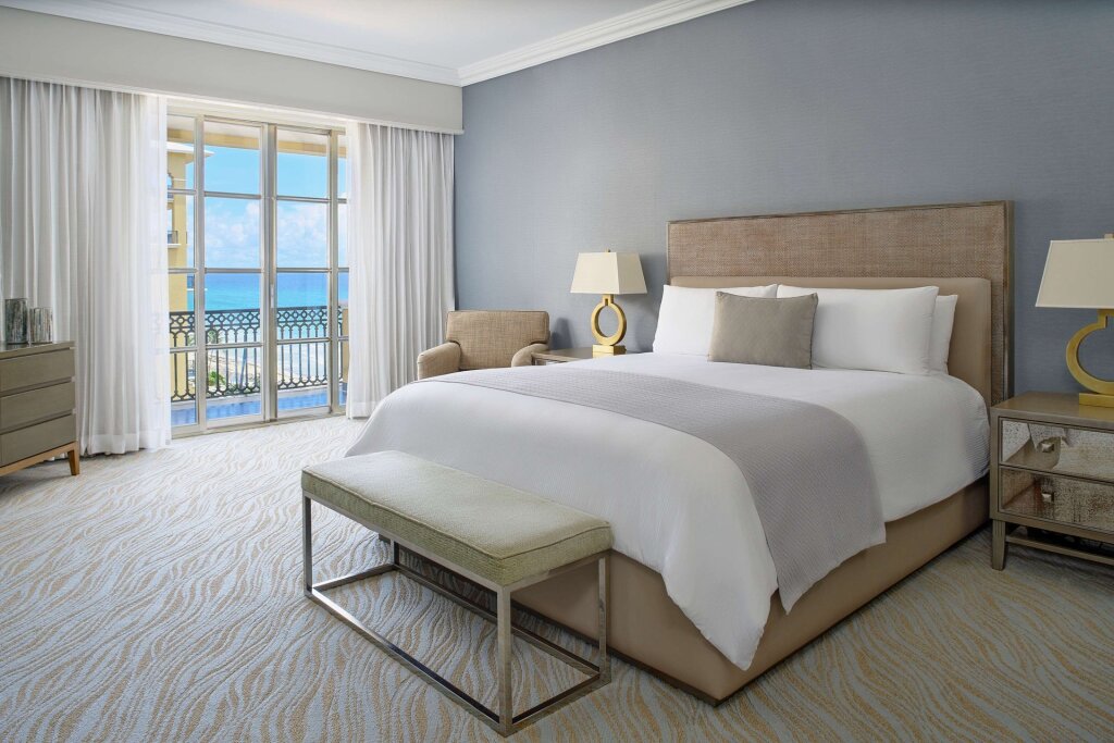 Двухместный люкс клубный Seaside Kempinski Hotel Cancun