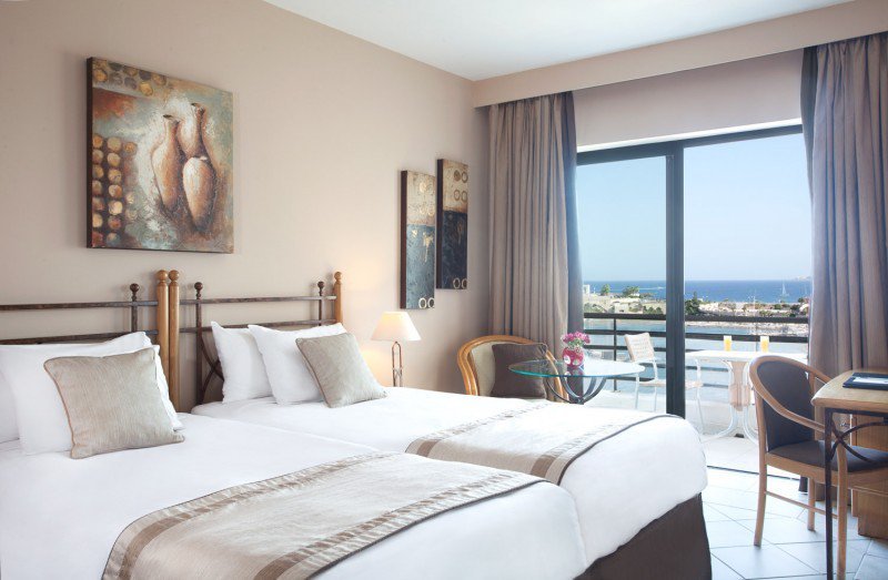 Номер Superior Marina Hotel Corinthia Beach Resort Malta
