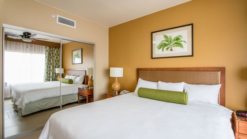 Suite Premium Condo 3 camere Eagle Aruba Resort