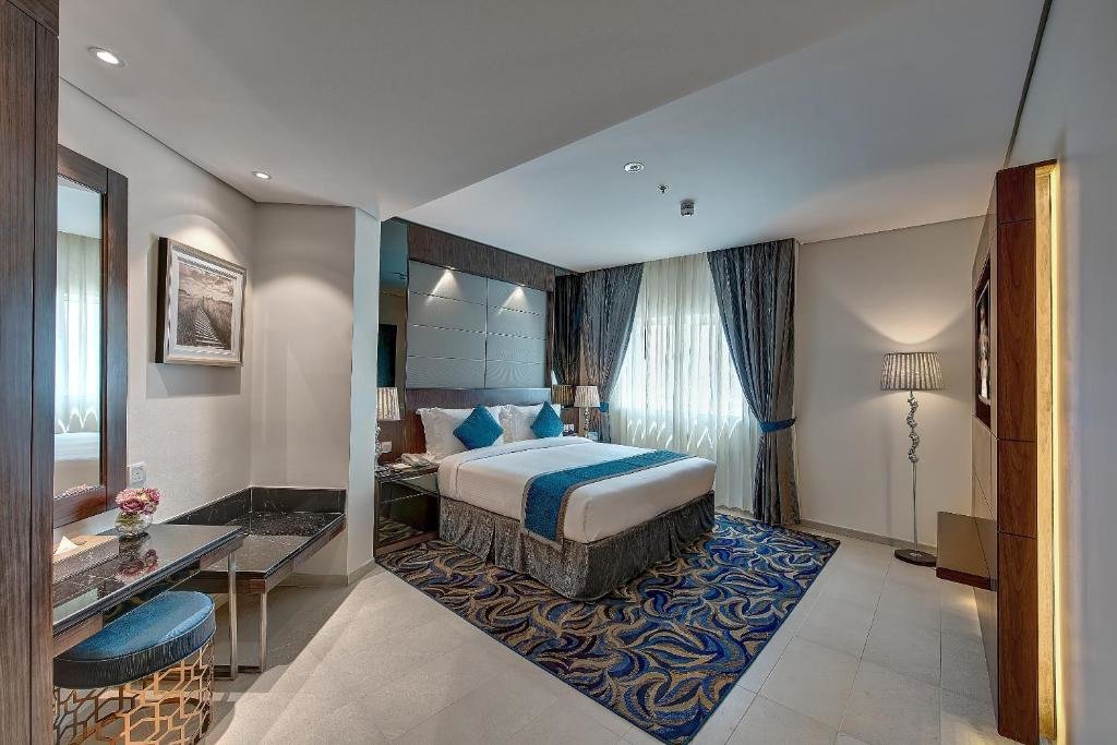 Quadruple suite 2 chambres Omega Hotel Dubai