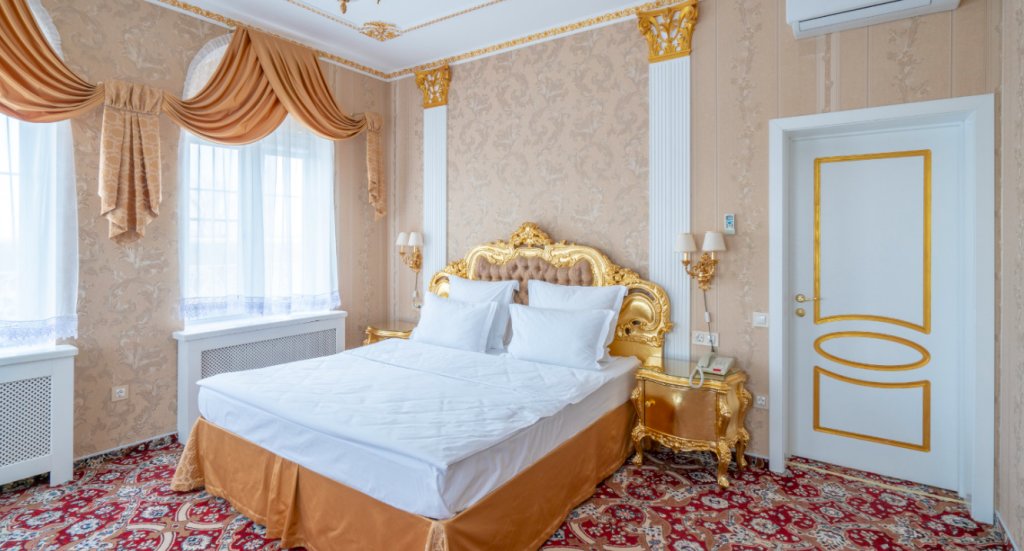Generalsky Double Suite Petrovskij Prichal Luxury Hotel&SPA