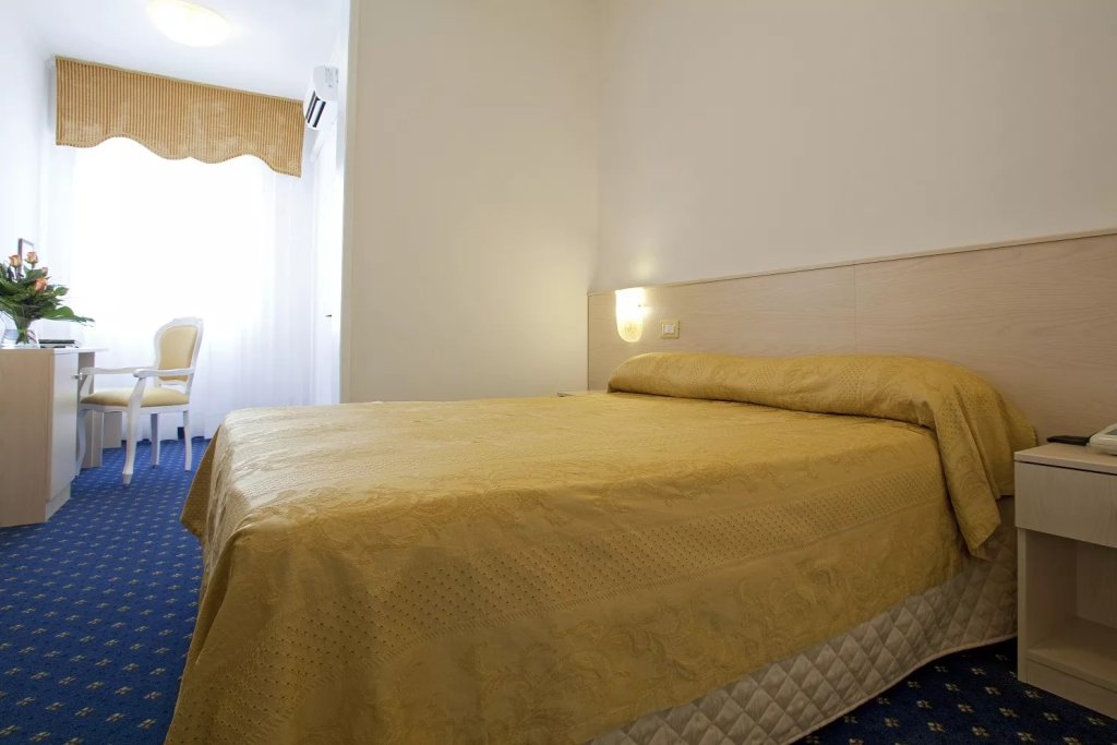 Comfort Single room Hotel Terme Venezia