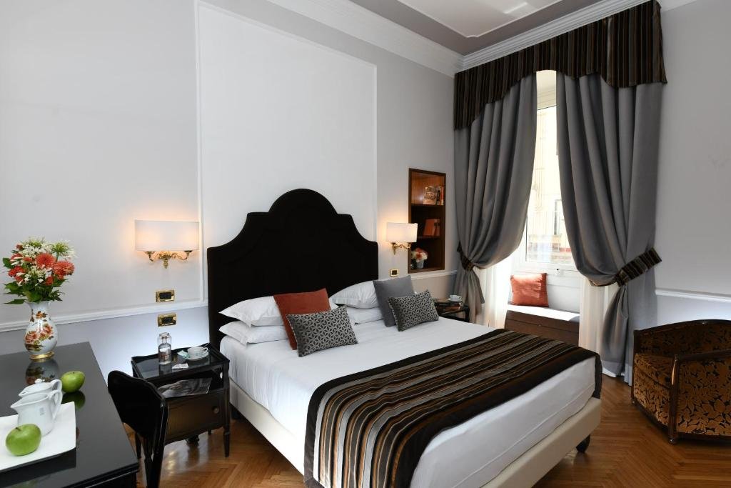 Двухместный номер Premium Deluxe Bettoja Hotel Massimo d'Azeglio