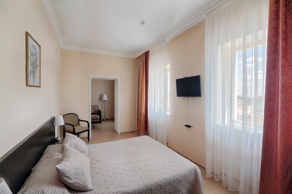 Двухместный люкс с 2 комнатами Voyage Hotels Мезонин