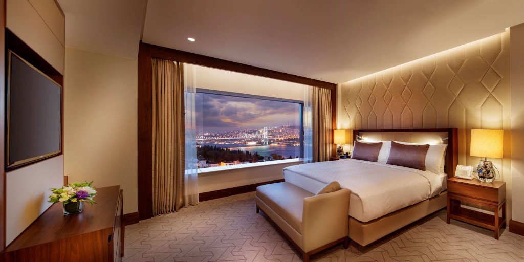 Двухместный люкс Bosphorus с балконом Hotel conrad istanbul bosphorus hotel