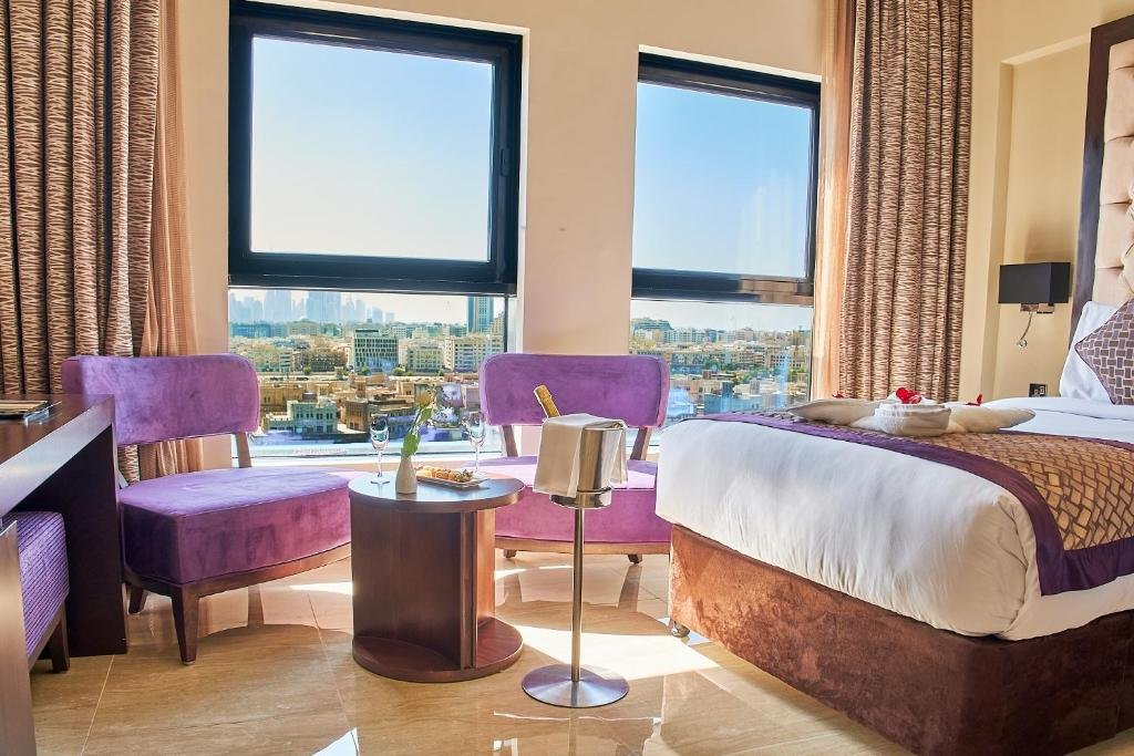 Двухместный номер студия с видом на город Carlton Dubai Creek Hotel