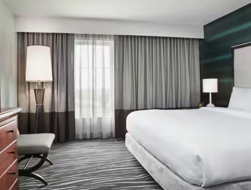 Suite doble 2 dormitorios Embassy Suites by Hilton Orlando Airport