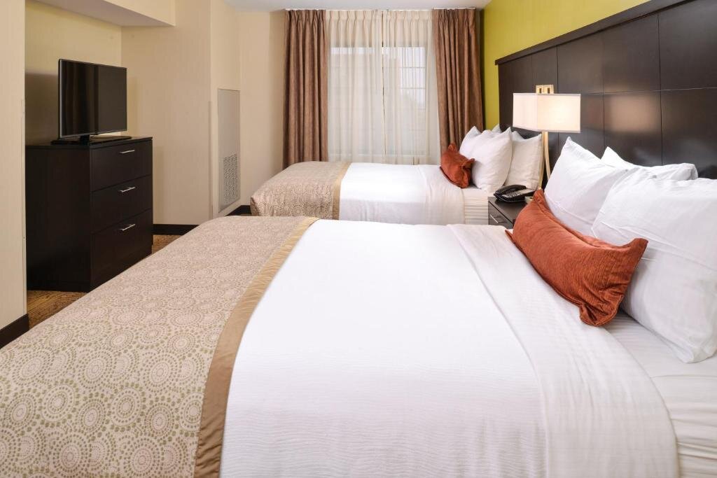 One Bedroom Vierer Suite Staybridge Suites Merrillville, an IHG Hotel