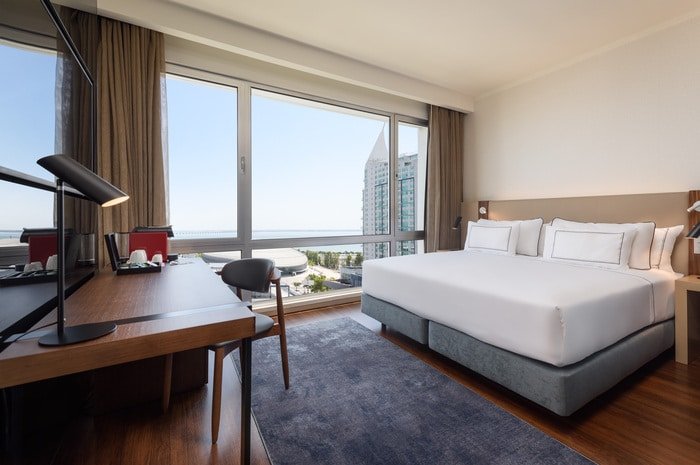 Camera doppia Premium con vista sul fiume Melia Lisboa Oriente Hotel