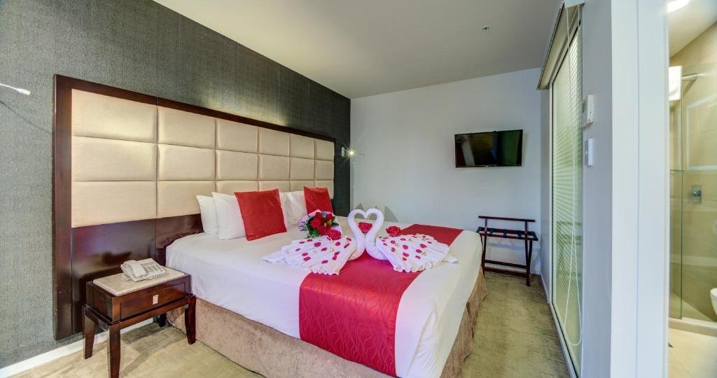 Standard Doppel Zimmer VR Queen Street Hotel & Suites