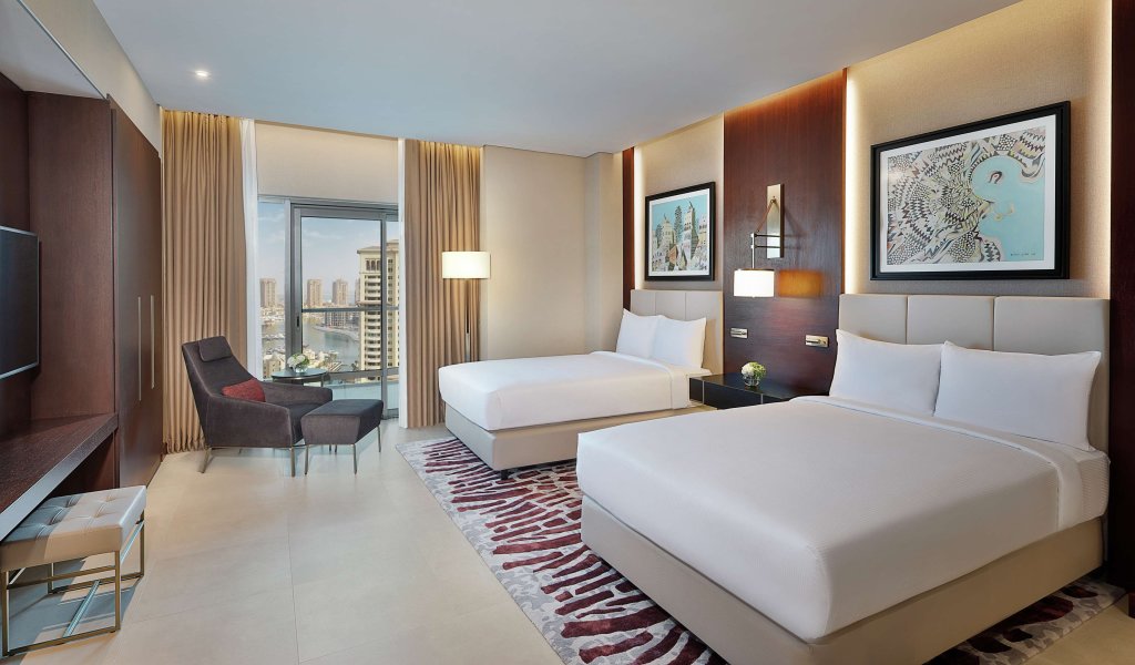 Люкс Deluxe с 2 комнатами с видом на море Hilton Doha The Pearl