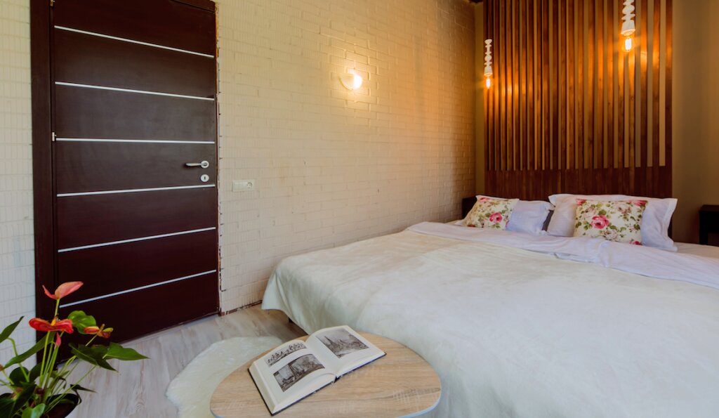 2 Bedrooms Provans Double Suite Nexuc Club Guest House