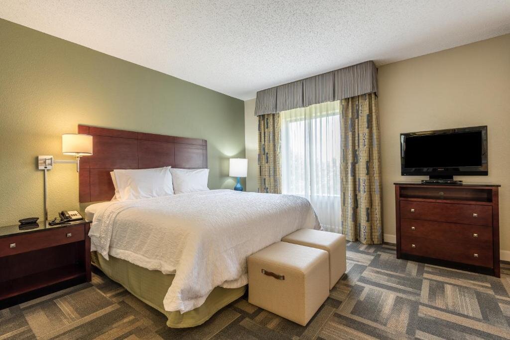 Номер Hampton Inn & Suites Orlando-South Lake Buena Vista