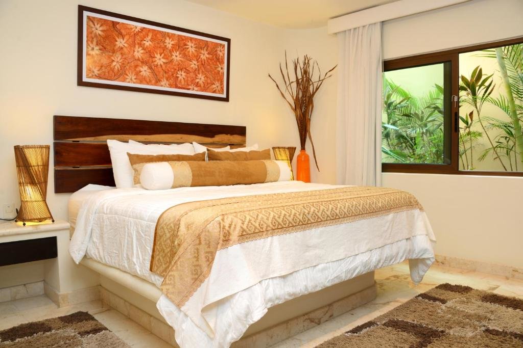 Deluxe Suite 1 Schlafzimmer El Taj Oceanfront and Beachside Condo Hotel