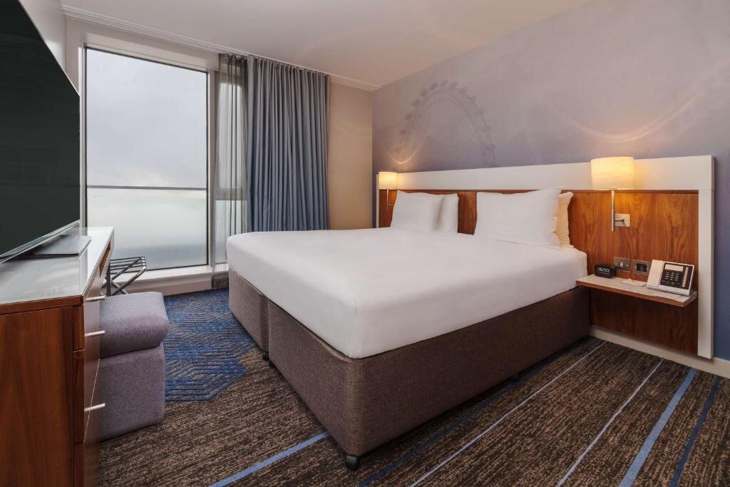 Двухместный люкс для гостей с ограниченными возможностями с видом на город DoubleTree by Hilton Hotel London - Tower of London