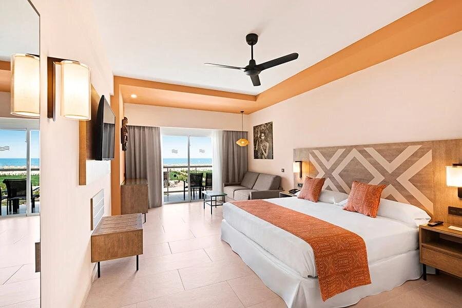 Double room with balcony and with sea view Hotel Riu Baobab