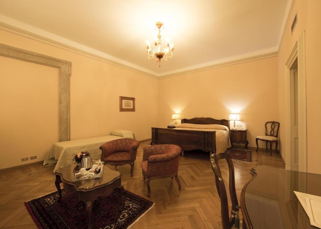 Трёхместный полулюкс Villa Fenaroli Palace Hotel